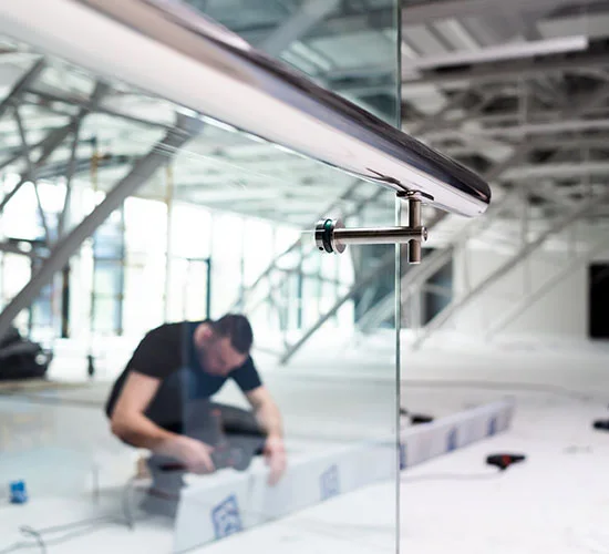 Jasmine Estates, FL highly skilled glass repair technicians