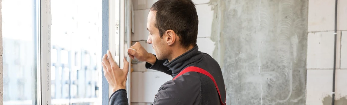 Emergency Cracked Windows Repair Services in Jasmine Estates, FL